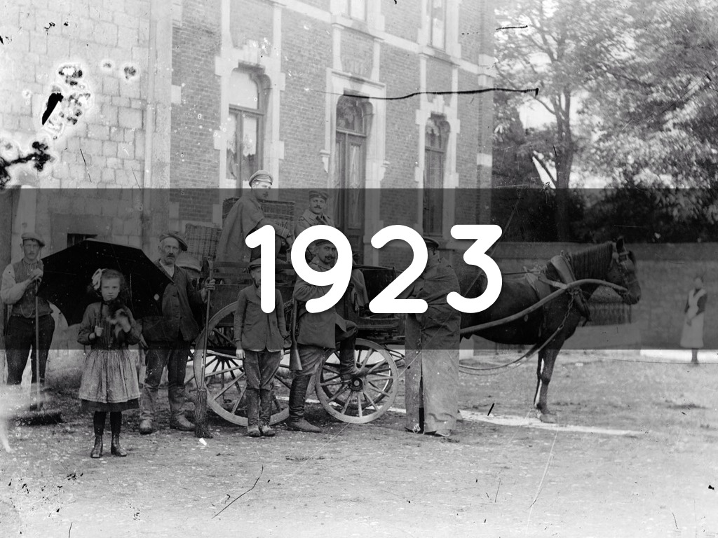 1923