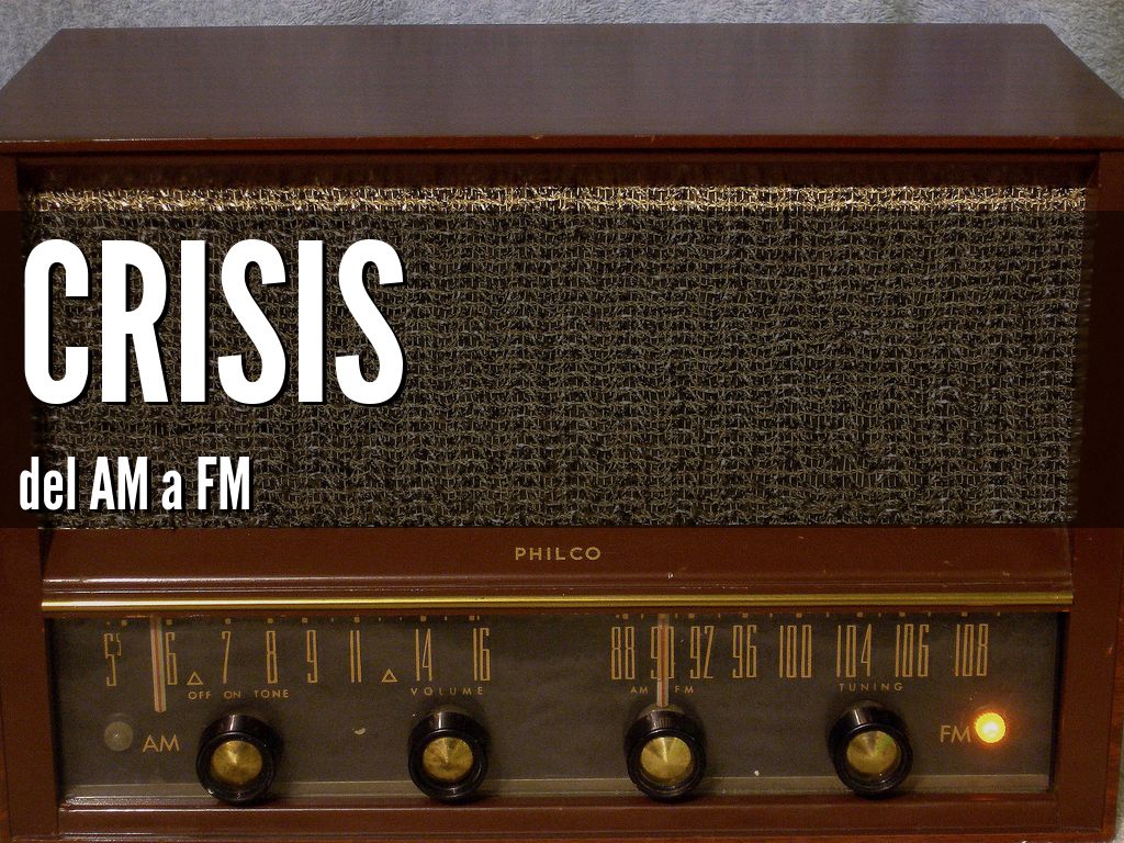 La Radio en El Salvador by Ana Aguilar