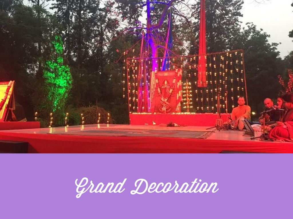 Grand Decoration