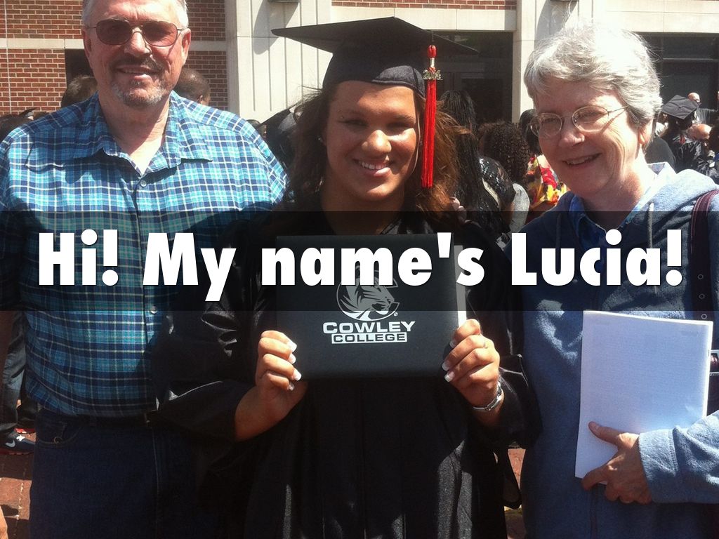 Hi! My name's Lucia!