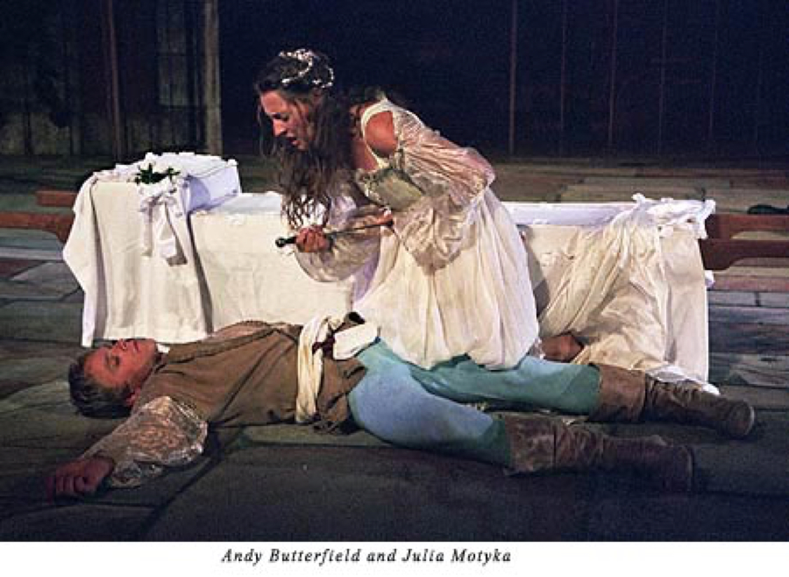 deaths of romeo and juliet not In the 1996 film, guns are used instead of swords and the actors play stars in a more modern era, while still keeping the shakespearean language tybalt slashes mercutio with glass, romeo shoots tybalt five times, and juliet shoots herself in the head with a gun. deaths of romeo and juliet not In the 1996 film, guns are used instead of swords and the actors play stars in a more modern era, while still keeping the shakespearean language tybalt slashes mercutio with glass, romeo shoots tybalt five times, and juliet shoots herself in the head with a gun.