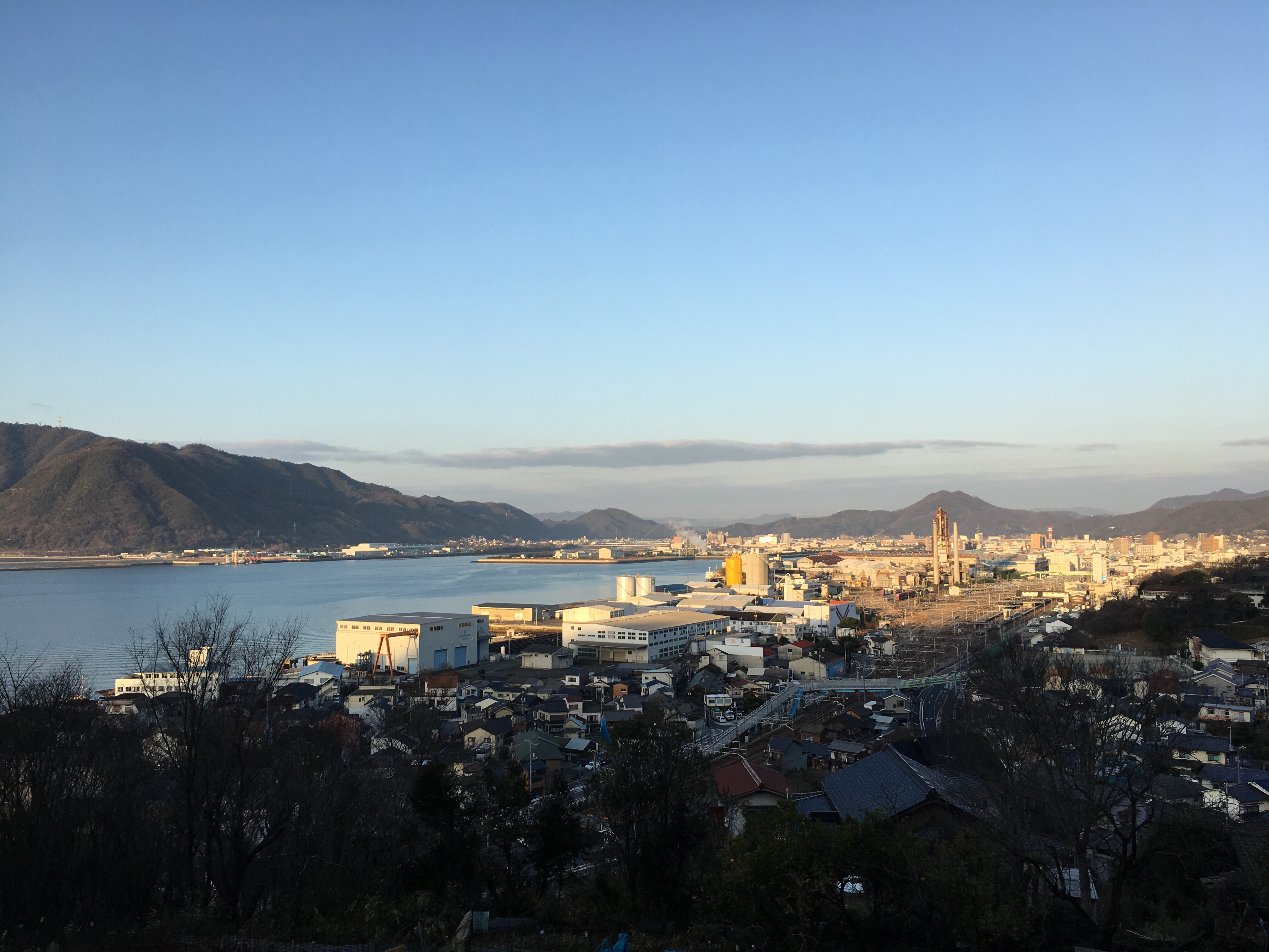 ç¬æ¸åHUBä¸åãã¬ã¼ã³ ã®ã³ãã¼